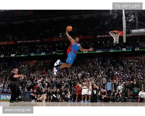 霍华德正式宣布退役，告别超人身份